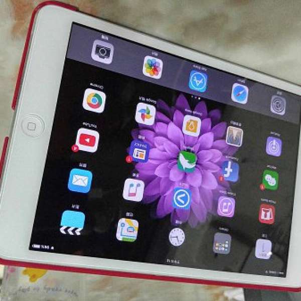 90% new ipad mini 16 g lte white color with smart cover