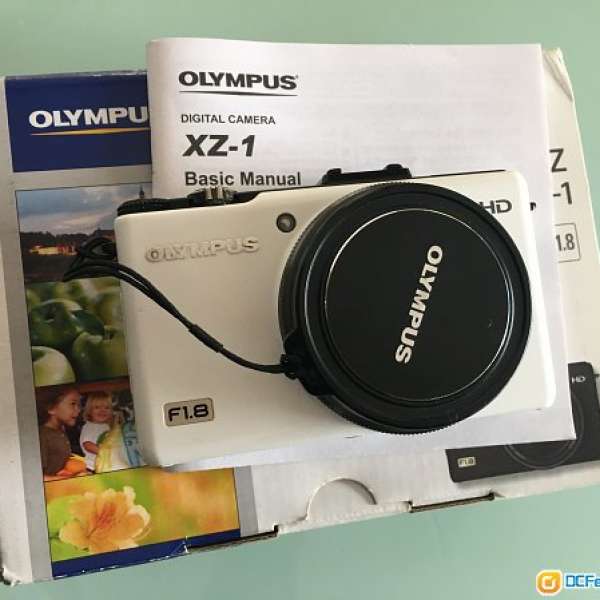 Olympus XZ 1 相機加防水殼