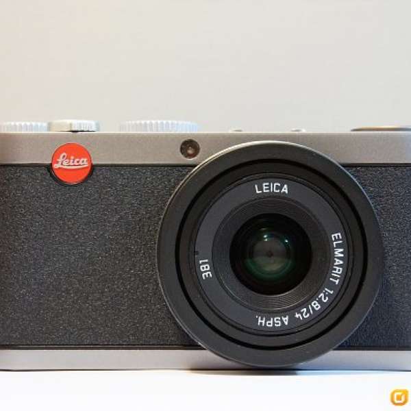 Leica X1 (Steel Grey)