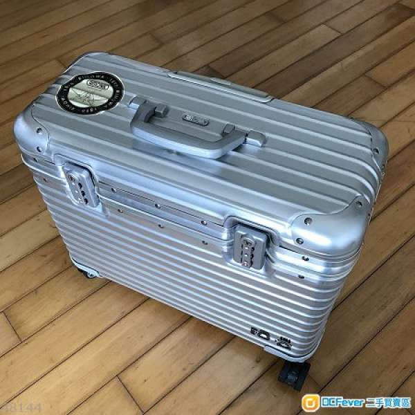 Rimowa Pilot Multiwheel 923.50.00.4