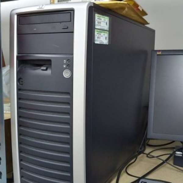 HP ML150 G2 server 一部 連 Windows Server 2003 R2 Premium license 及OEM 軟件