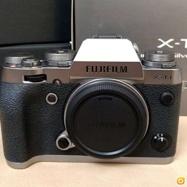 Fujifilm X-T1 Graphite Silver 銀色特別版