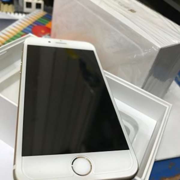 香港行貨, 無花99% 金色 iPhone 6 64gb, 有盒 有單 有插蘇