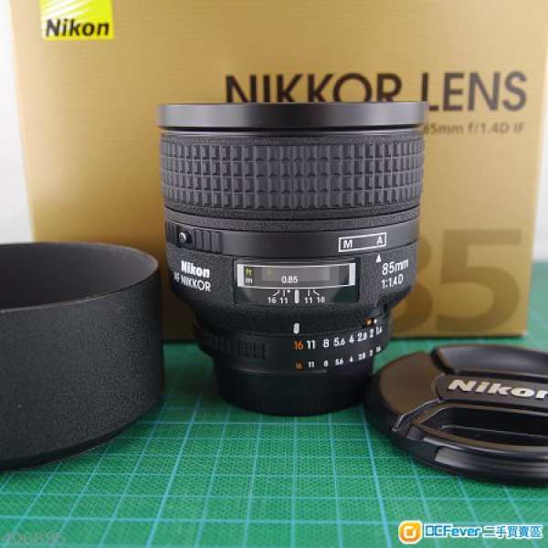 Nikon AF Nikkor 85mm f1.4D IF