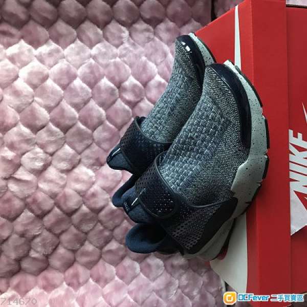 全新正版nike sock dart 42.5 us9