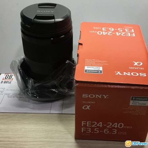 Sony SEL24-240 lens