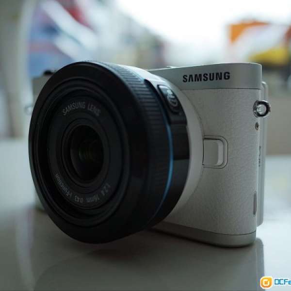 Samsung NX300 連16mm f2.4