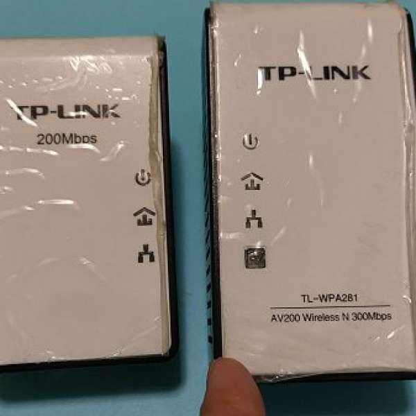 90% New TP-Link TL-WPA281 AV200 Wi-Fi Powerline Kit (一對)
