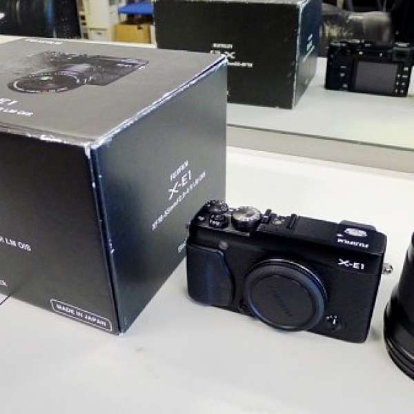 平玩 90% New Fujifilm  XE-1黑色 & Samyang 16mm/ f2.0 (可換 X100)