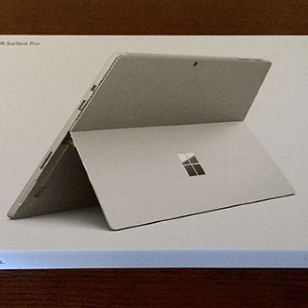 100% New surface pro 4 i7/8gb/256gb