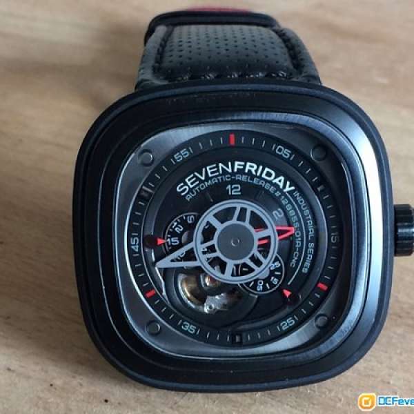 SevenFriday P3/01 Designer's Wrist Watch (85% New)
