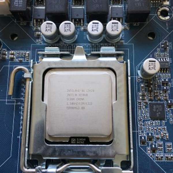 INTEL L5420 2.5G 4 Cores 12M + ASROCK G41M-S3