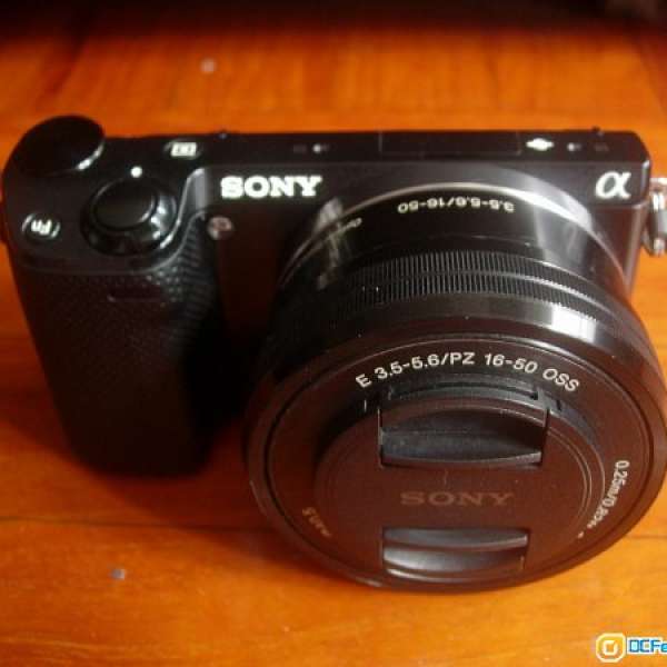 Sony NEX-5R + 16-50mm ( 有盒 )