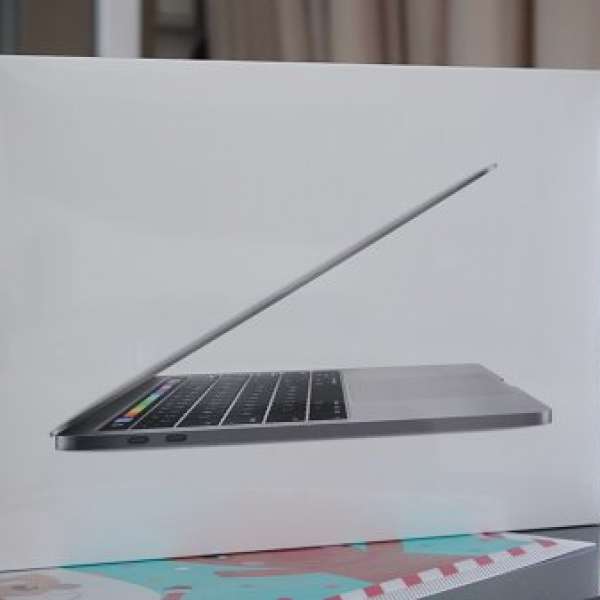 全新13寸 MacBook Pro 太空灰 頂級配置