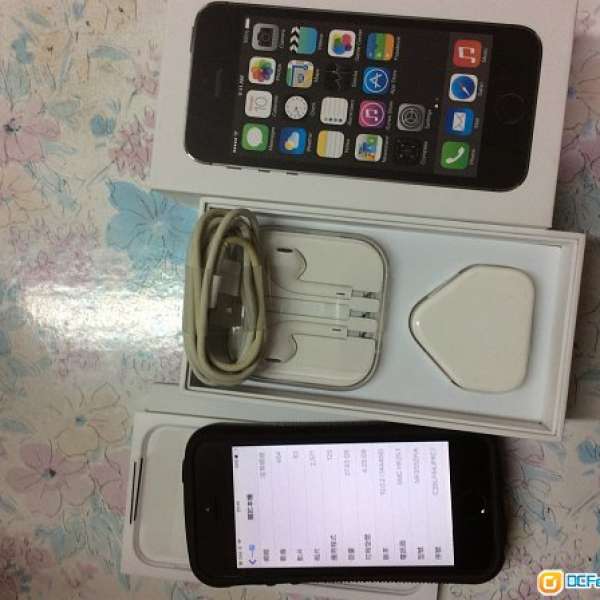 行貨IPHONE 5S 32G 黑色