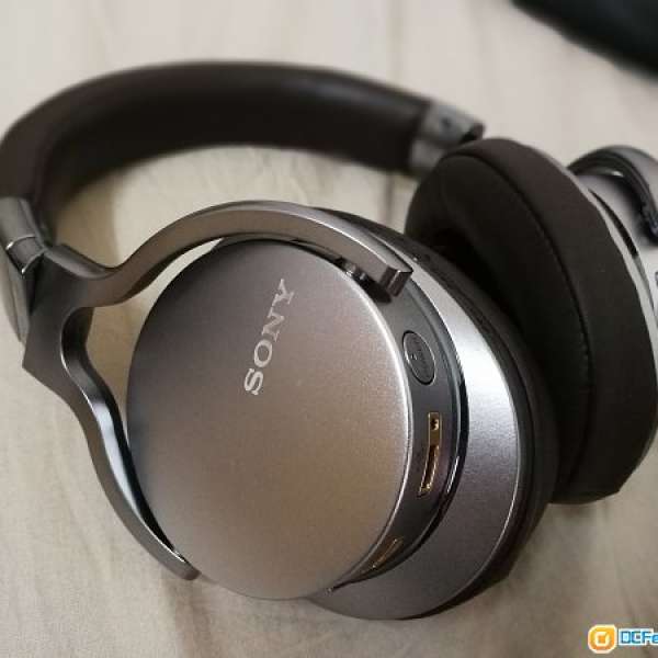 Sony Sony MDR-1ADAC Silver 95% New