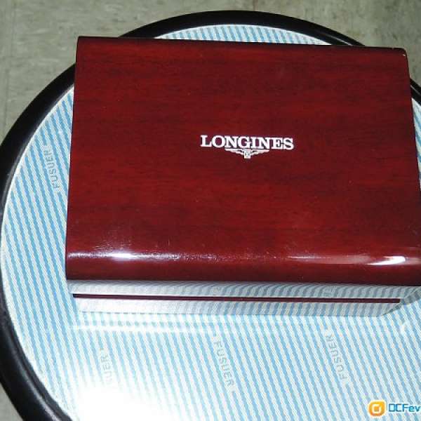 Longines 浪琴 木錶盒，面有髮絲花痕