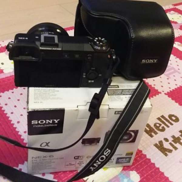 轉會超值放95%NEW Sony NEX-6機身 + E 16-50mm鏡頭 + E 55-210mm鏡頭