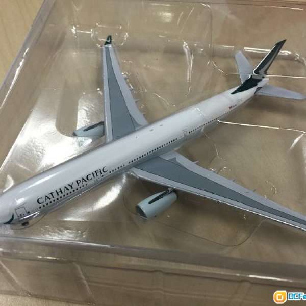 Aeroclassics 1:400 Cathay Pacific A330-300 B-LAJ 100% Brand New-note 7