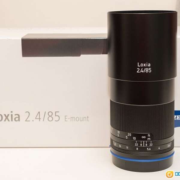 Carl Zeiss Loxia Sonnar T* 2.4/85  85mm f/2.4  SONY E Mount