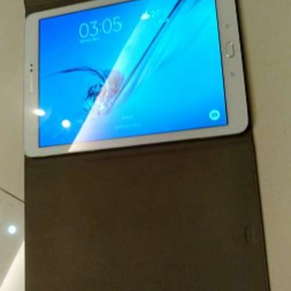 Samsung Galaxy Tab S2 9.7'' SM-T813 (wifi) Samsung Cover