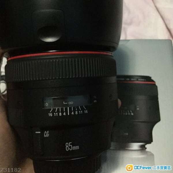 Canon EF 85mm f/1.2L ll USM
