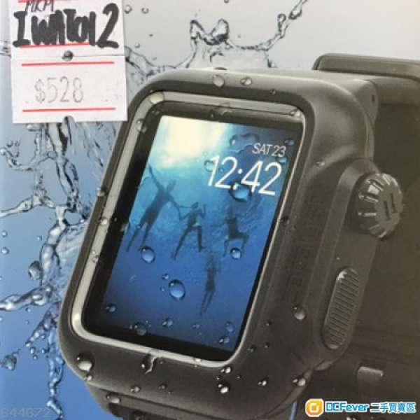 Apple watch 防水保護殻連錶帶，原價$528 ，現低於半價出售