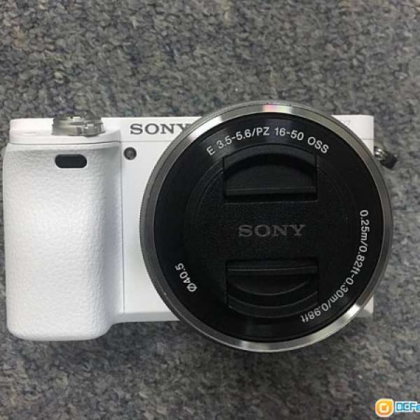 Sony A6000 kit 16-50  白色 90%新