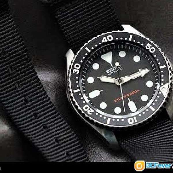 Seiko SKX007 200M 精工自動日曆潛水錶連22mm尼龍帶 (not Grand Seiko Rolex)