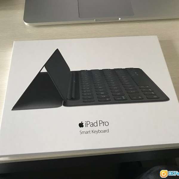 apple ipad pro 9.7 smart keyboard (灰色)