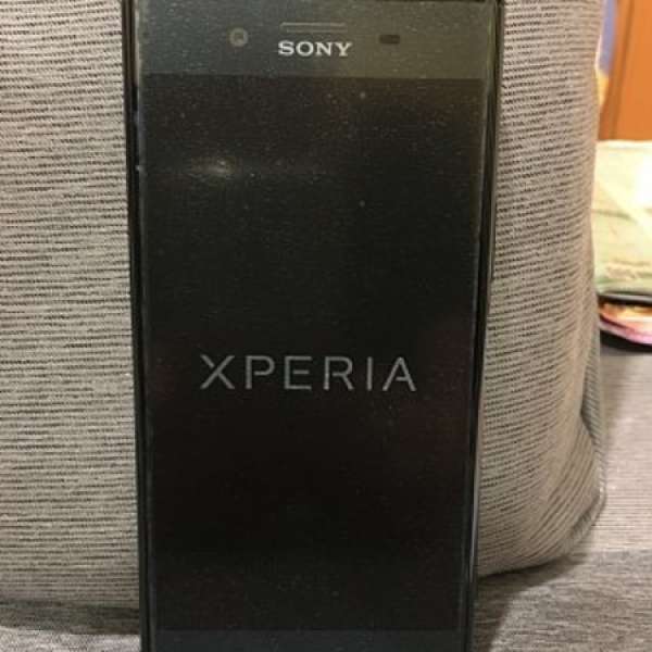 代友放：全新Sony Xperia XZ Premium，黑色64G，只開盒check 過，4500元