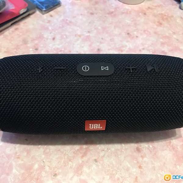 JBL Charge 3