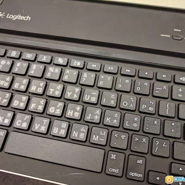 Logitech bluetooth keyboard 藍芽 iPad 專用