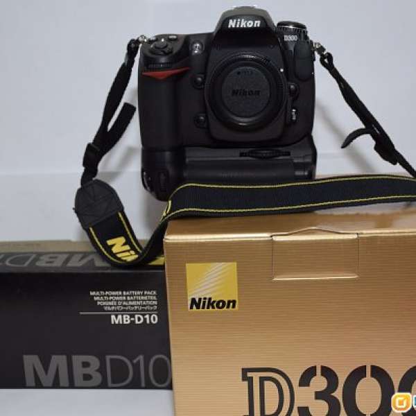 Nikon D300 body + MB-D10 Multi-Power Battery Grip 行貨