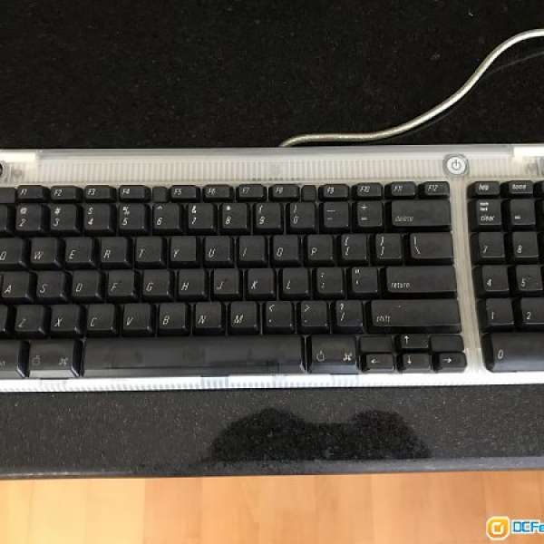 經典蘋果M2452 Keyboard for Apple Fans Collection