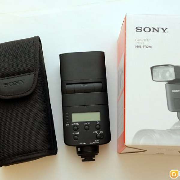 SONY HVL-F32M 閃燈 + STP-XH70 真皮肩帶 + NP-FW50 電池