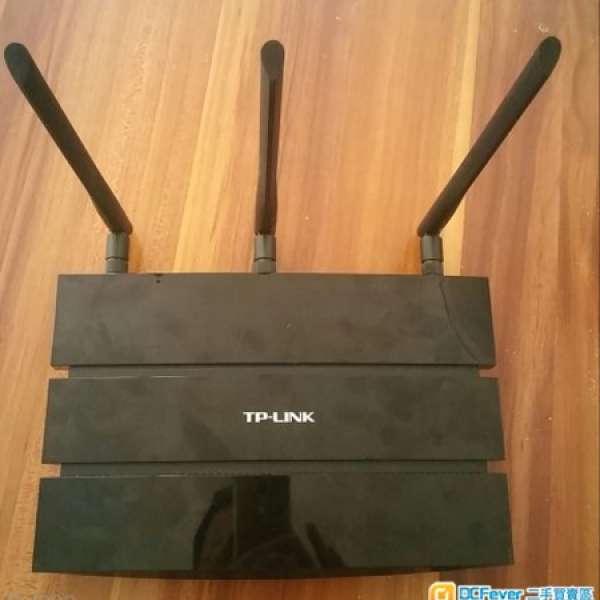 TP-LINK  tl-wdr4310 ddwrt 雙頻 WAN/LAN全千兆無線路由器