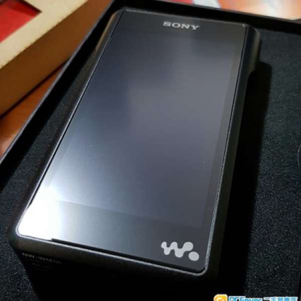 99.9%新Sony Walkman NW-WM1A 大行有保 (NOT WM1Z/AK380/AK320/AK240/DX200)