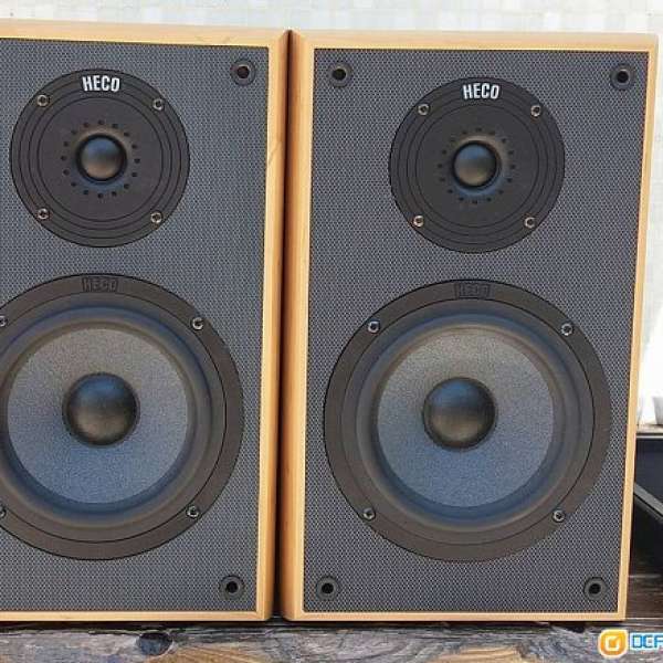 HECO -  Xenon 200  (MADE IN EUROPE) BOOKSHELF SPEAKERS