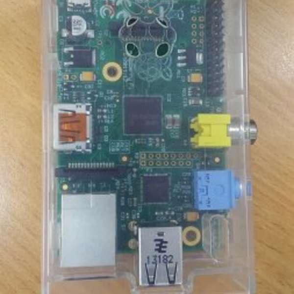 Raspberry Pi Mod B 512MB with case