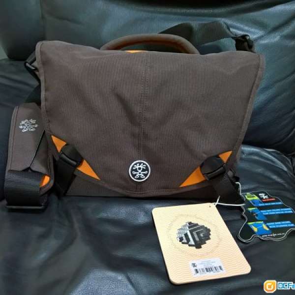 Crumpler 相機袋(近孚全新〉the six million dollar home