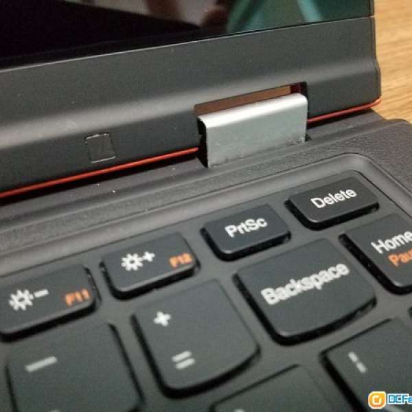 Lenovo Ideapad Yoga 13" (第一代) i7 8G Ram 256G SSD touch screen 1.54kg