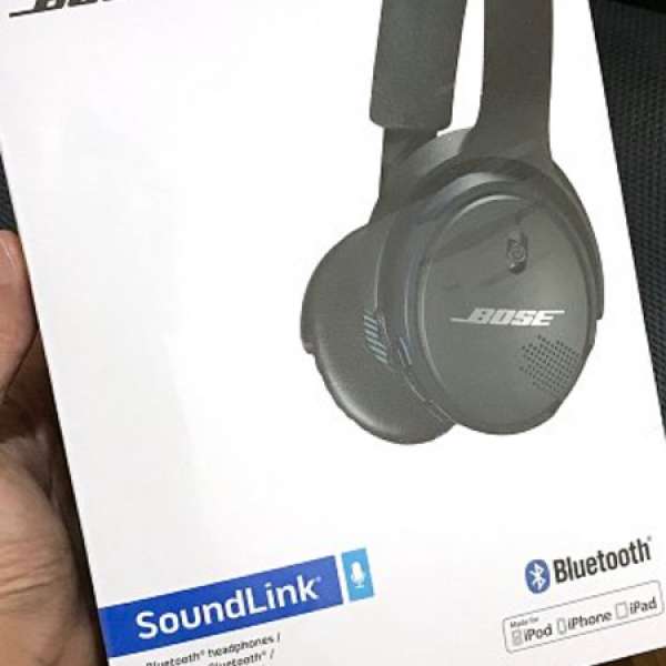 99.9%New Bose SoundLink On Ear Bluetooth Wireless Headphones (黑藍色)