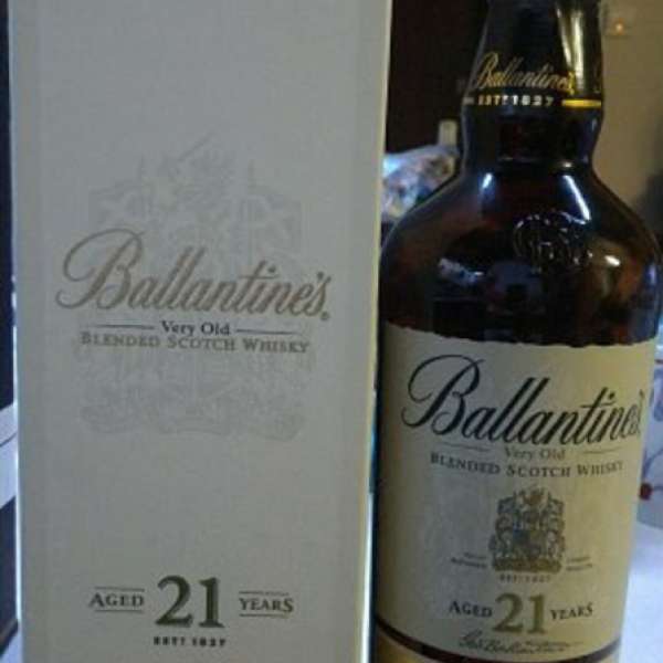 Ballantines 21 years old whisky 700ml