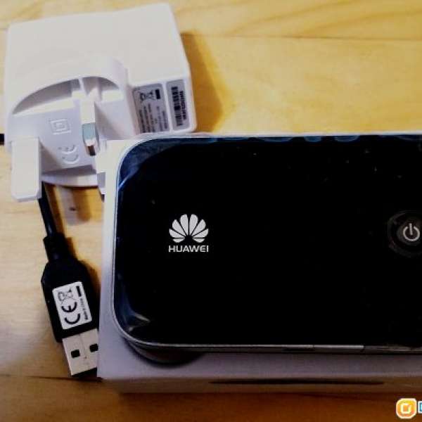 100% 全新未使用過Huawei E5377Ts-32, 全球通 4G Cat 4 150m pocket wifi