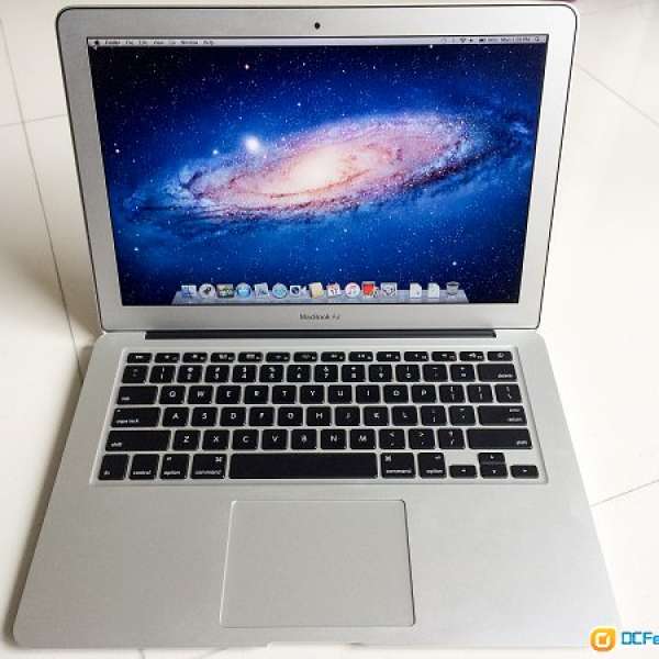 MacBook Air 13-inch, 128 GB