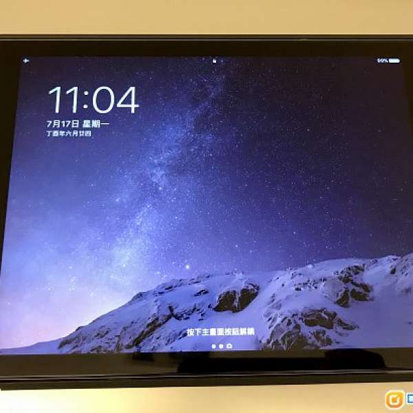 iPad Pro 9.7 wifi版128GB，太空灰 with smart cover