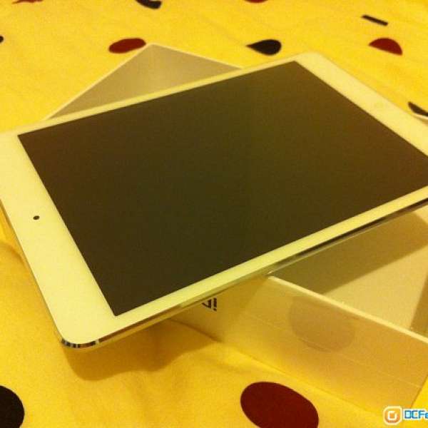 95% new iPad Mini 2 Wifi 32GB 銀色