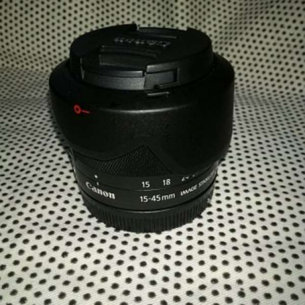 Canon EF-M 15-45mm