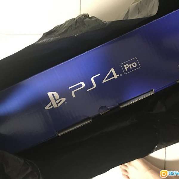 PS4 Pro (港行） 連 仁王中文版 （90%新）